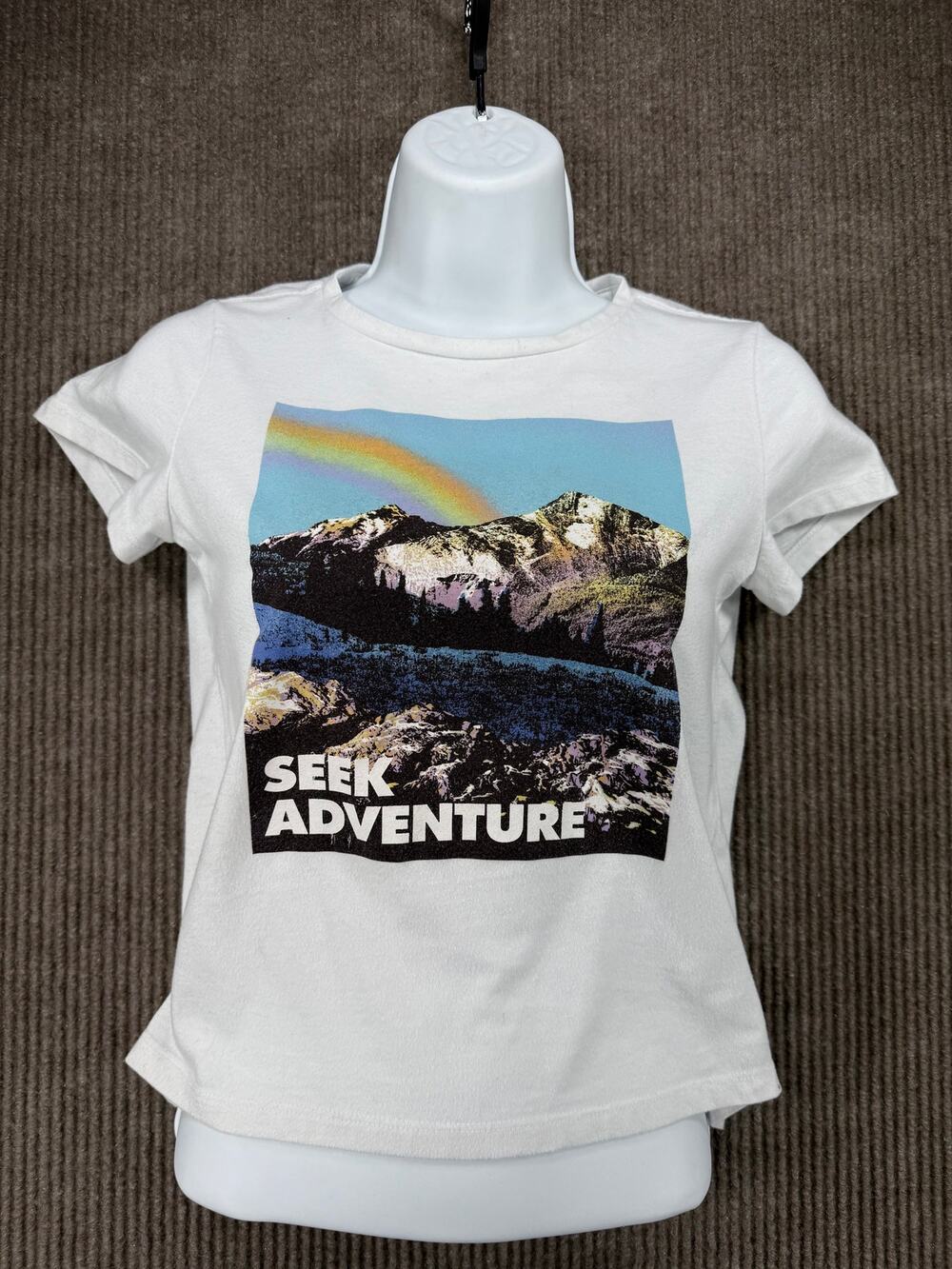 Old Navy Girls Seek Adventure Mountain Rainbow Tee L